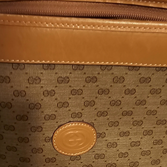 Gucci Microguccissima Vintage Leather Pouch- (COA) Certificate - Picture 2 of 16